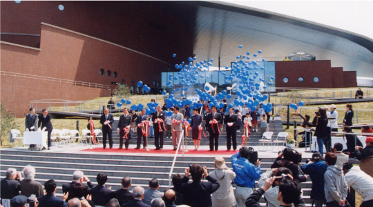 2001年4月1日 下関市立しものせき水族館オープン