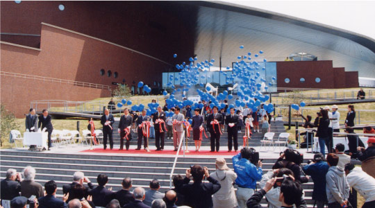2001年4月1日 下関市立しものせき水族館オープン